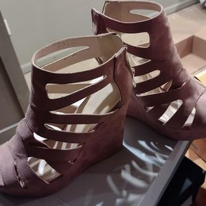 Charlotte Russe wedges size 9